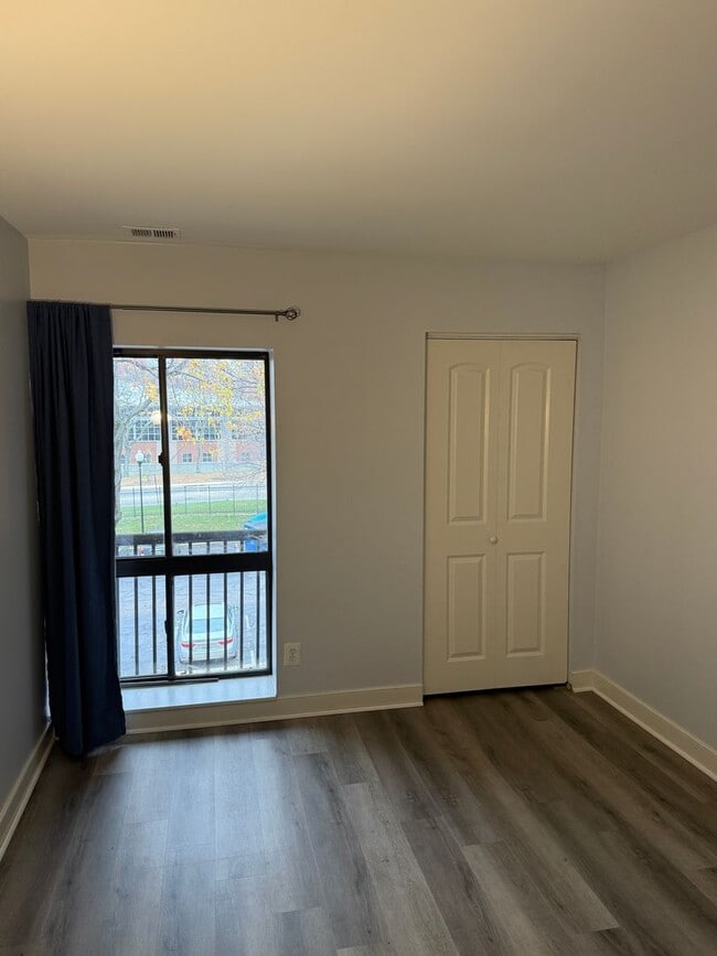 Building Photo - Prime Location- Two Bedroom Condo