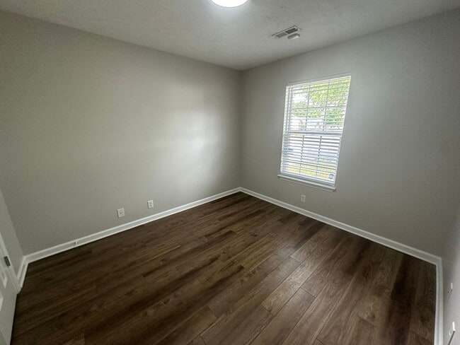 Building Photo - 3262 Prater Ct