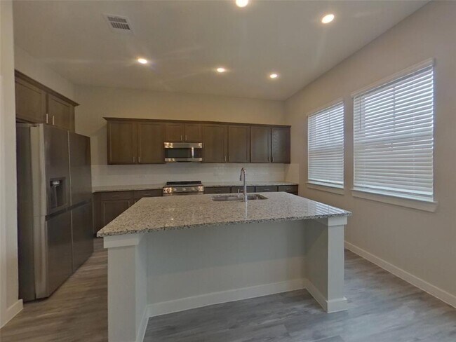 Building Photo - 22822 Terrazzo Dr
