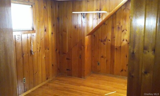 Building Photo - 48 Hark Ln