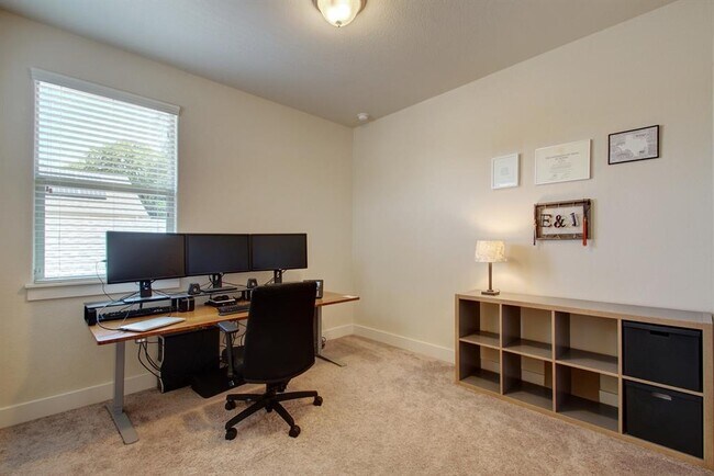 Building Photo - 12205 Cottage Promenade Ct