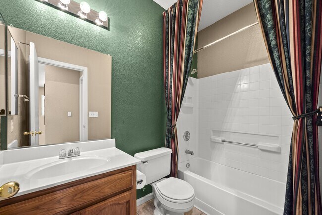 Building Photo - 8270 Rendham Way