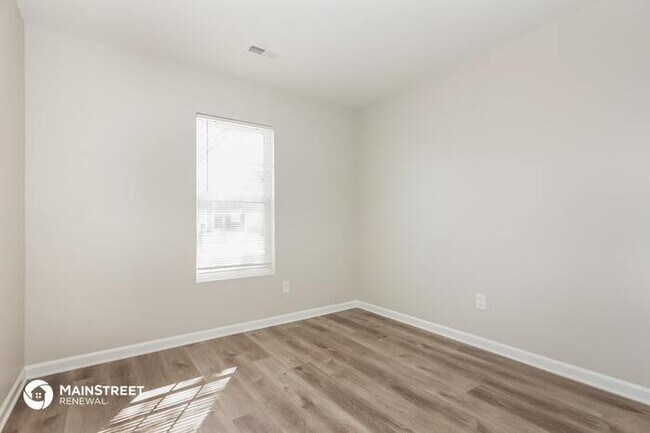 Building Photo - 718 Aberdeen Glen Pl, Charlotte, NC 28214