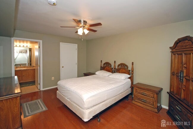 Building Photo - 1101 Stony Brook Way