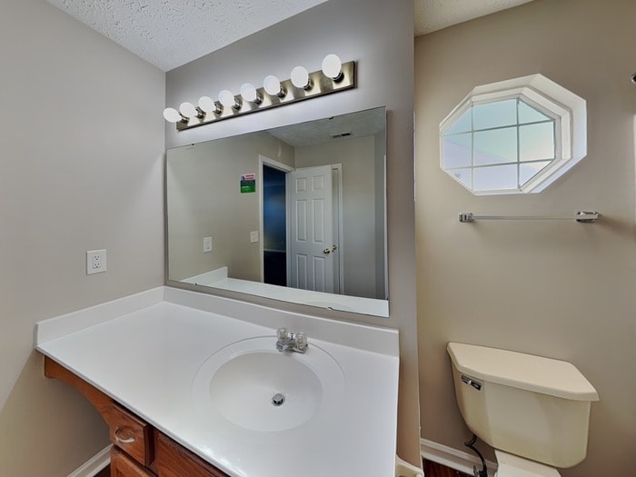 Building Photo - 1034 Halifax Ln