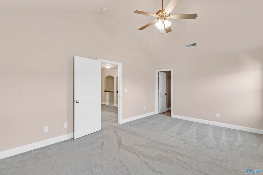 Building Photo - 110 Wolf Creek Trl SW