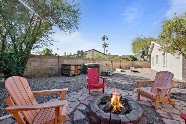 Building Photo - 4332 E Cherokee St