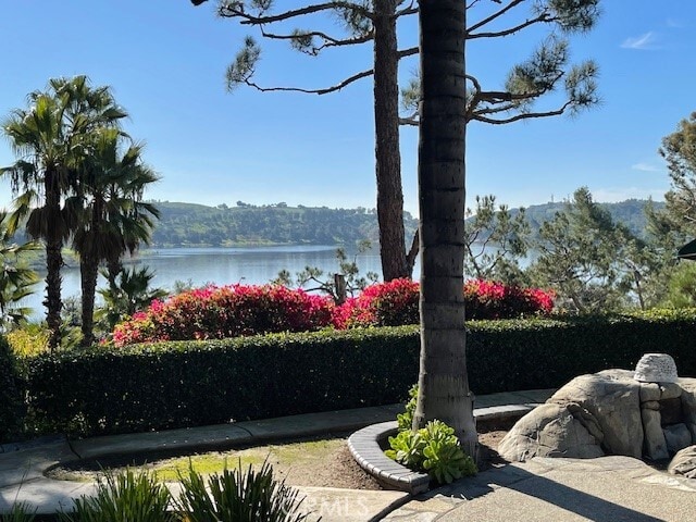 Building Photo - 401 Puddingstone Dr