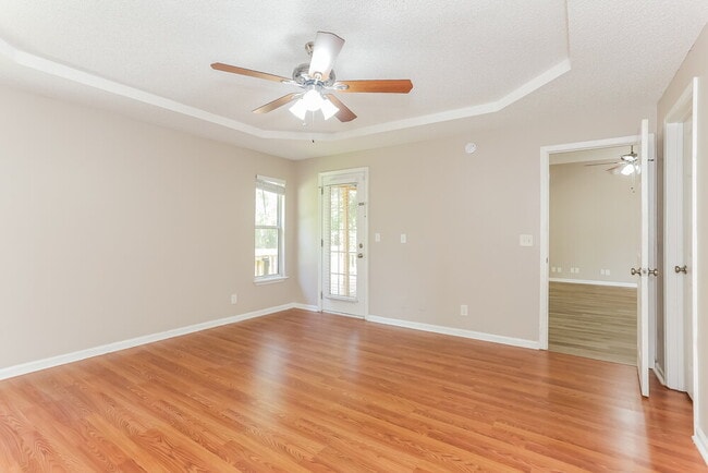 Building Photo - 11321 Hartland Rd