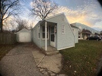 Building Photo - 808 E Lincoln St