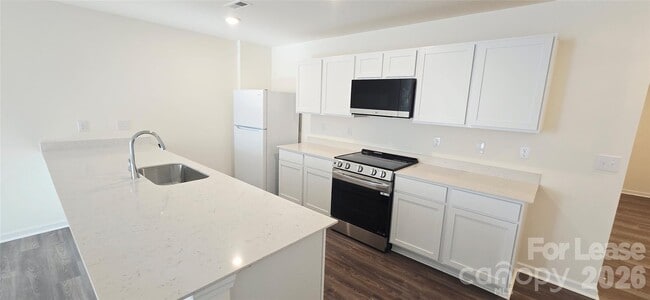 Building Photo - 1931 Tranquility Cir