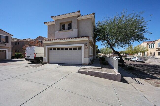 Building Photo - 337 W Mountain Sage Dr