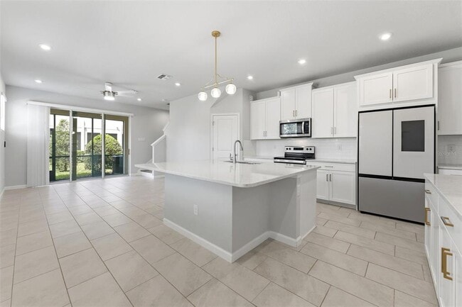 Building Photo - 2587 Everglade Way
