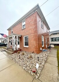 Building Photo - 2224 Taylor Ave