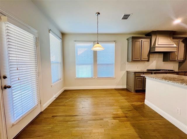 Building Photo - 5644 Salt Springs Dr