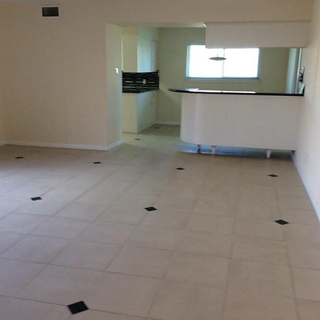 Building Photo - 4002 Mischire Dr
