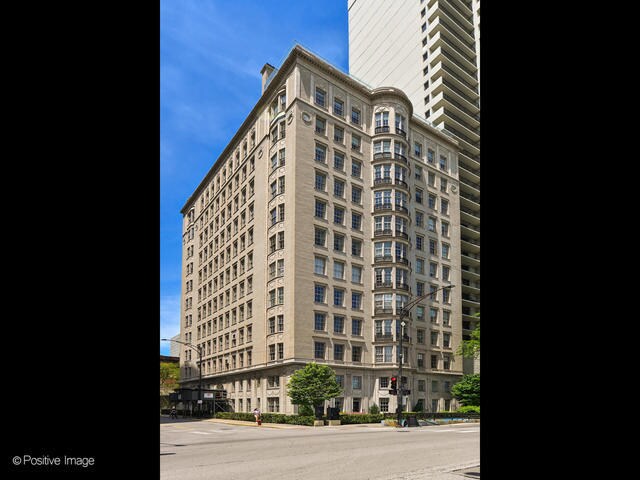 Primary Photo - 1200 N Lake Shore Dr