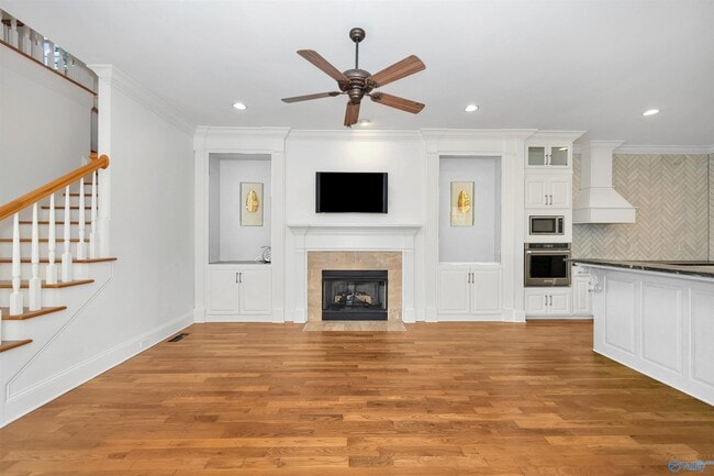 Building Photo - 33 Meeting St