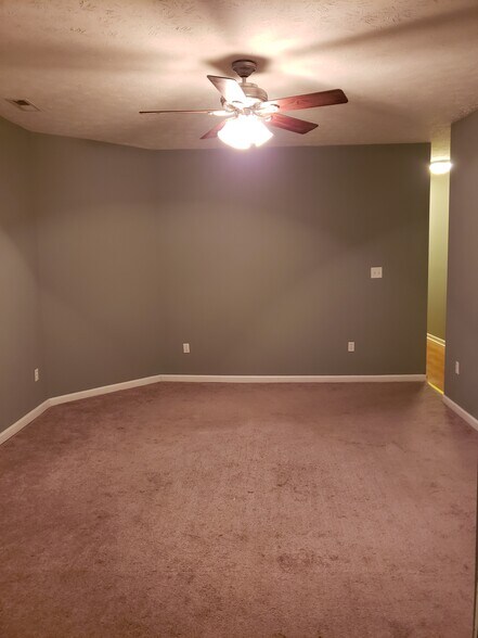 Building Photo - 2322 Guilford Ave