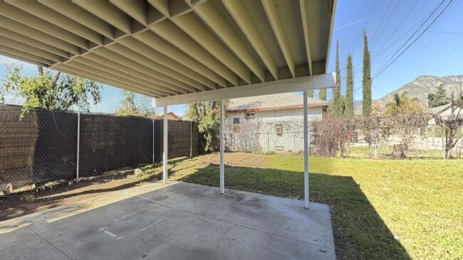 Building Photo - 7228 San Francisco St