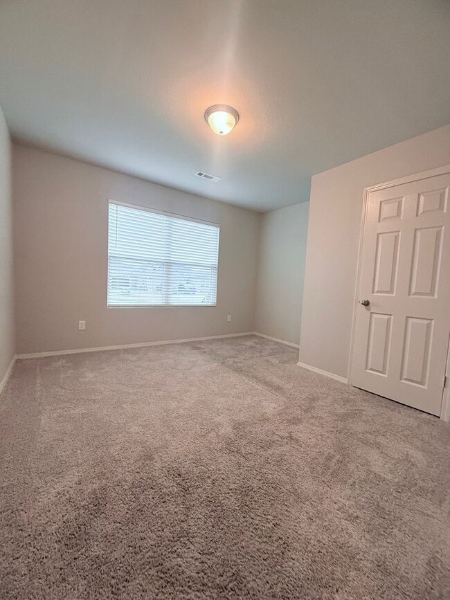 Building Photo - 3008 Emerald Pk Trl