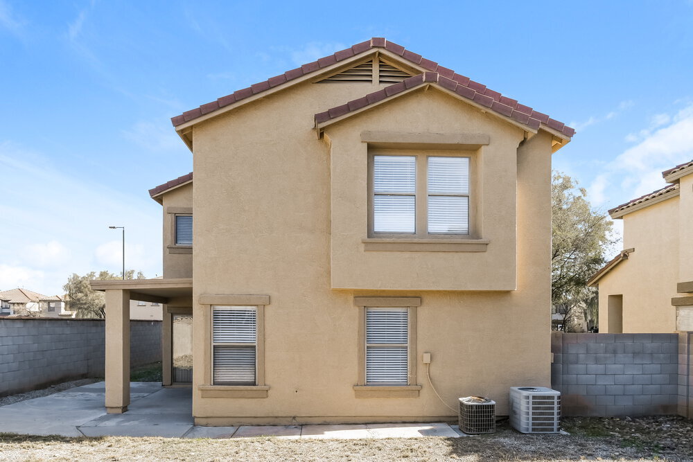 Building Photo - 2746 S Southwind Dr