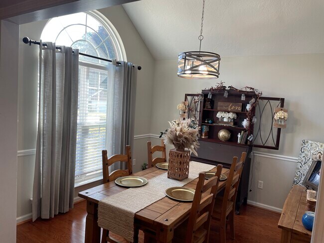 Building Photo - 175 Mill Stone Ln