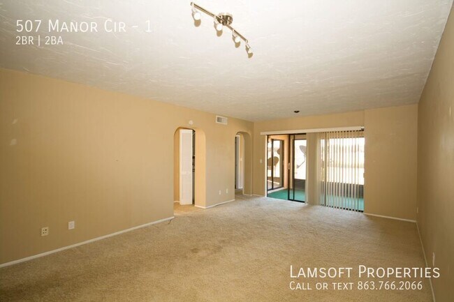 Building Photo - 507 Manor Cir