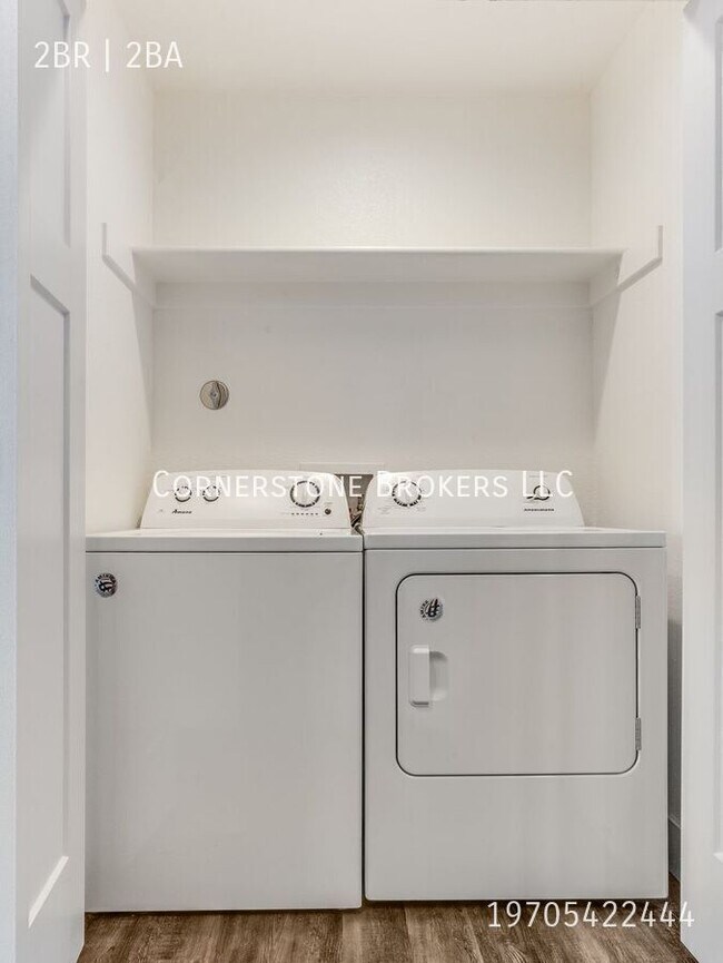 Building Photo - 112 Parkview Ct