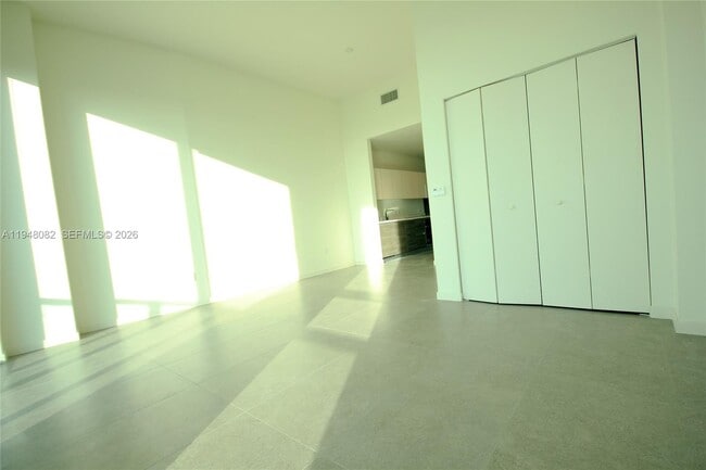 Building Photo - 1100 S Miami Ave