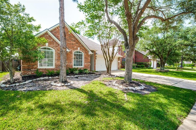Building Photo - 7302 Hollow Field Ln