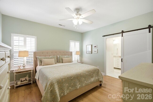 Building Photo - 7526 Fairway Villa Circle