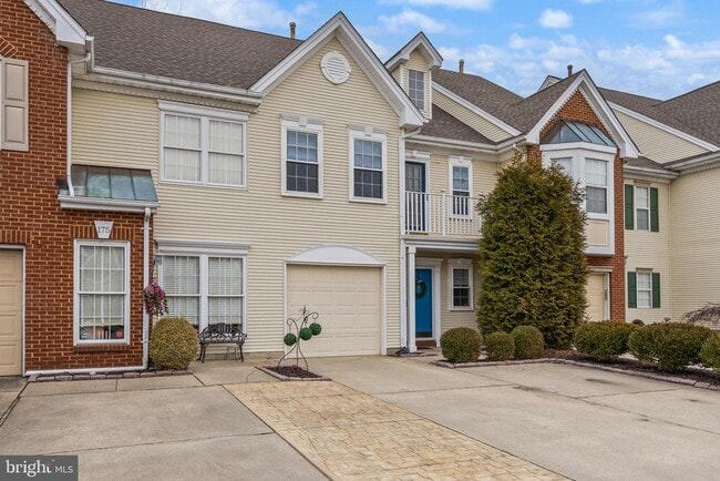 Building Photo - 177 La Costa Dr