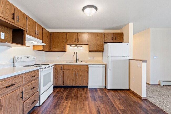 Interior Photo - Maplewood