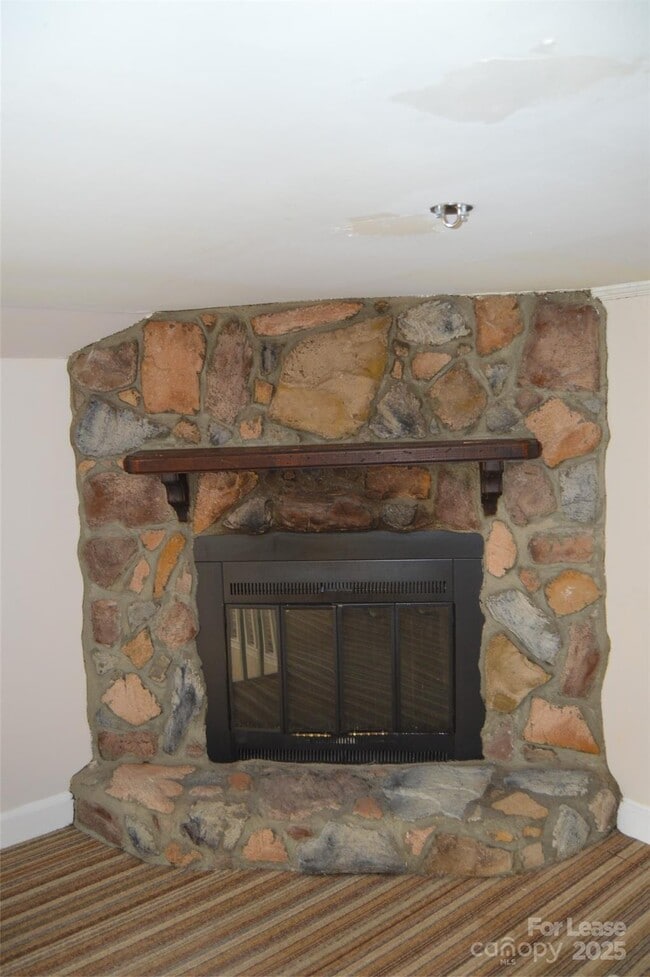 Building Photo - 801 Wood St