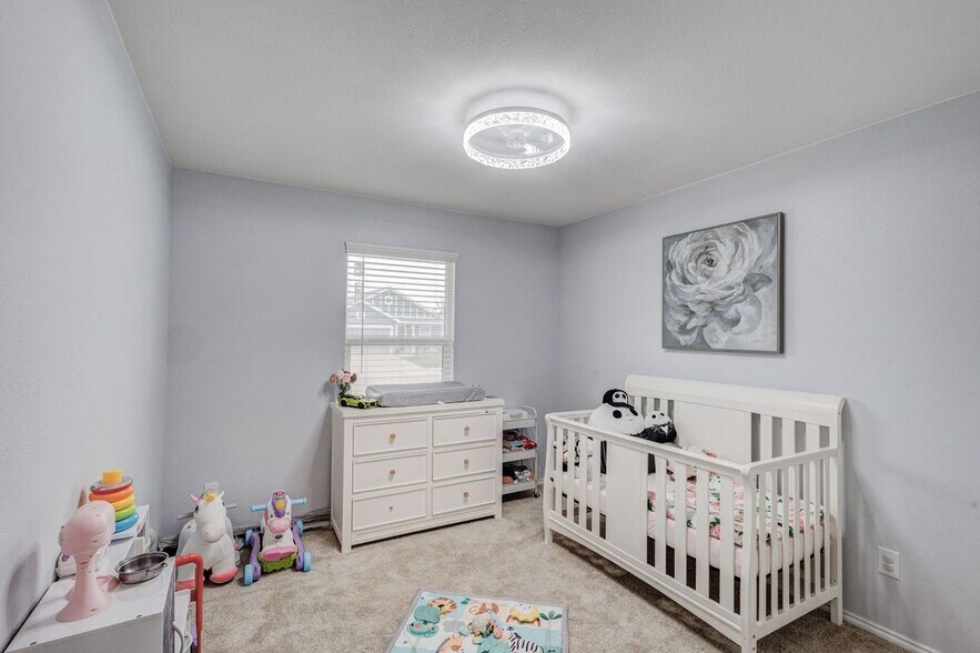 Building Photo - 5504 Rockrose Ln