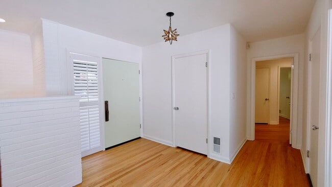 Building Photo - Broadmoor Mid-Century 3 Bedroom Ranch With...