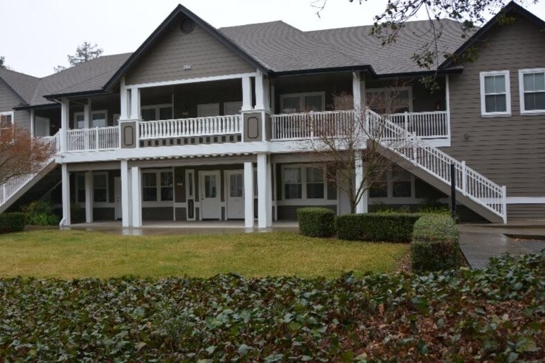 Exterior - 425 8th St