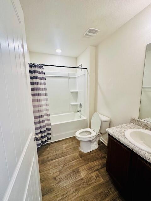 Building Photo - 833 Moorhen Wy