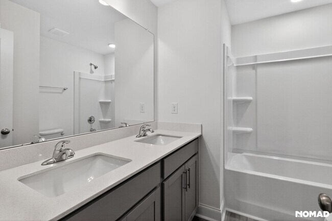 Building Photo - 818 Kensley Grv Ln