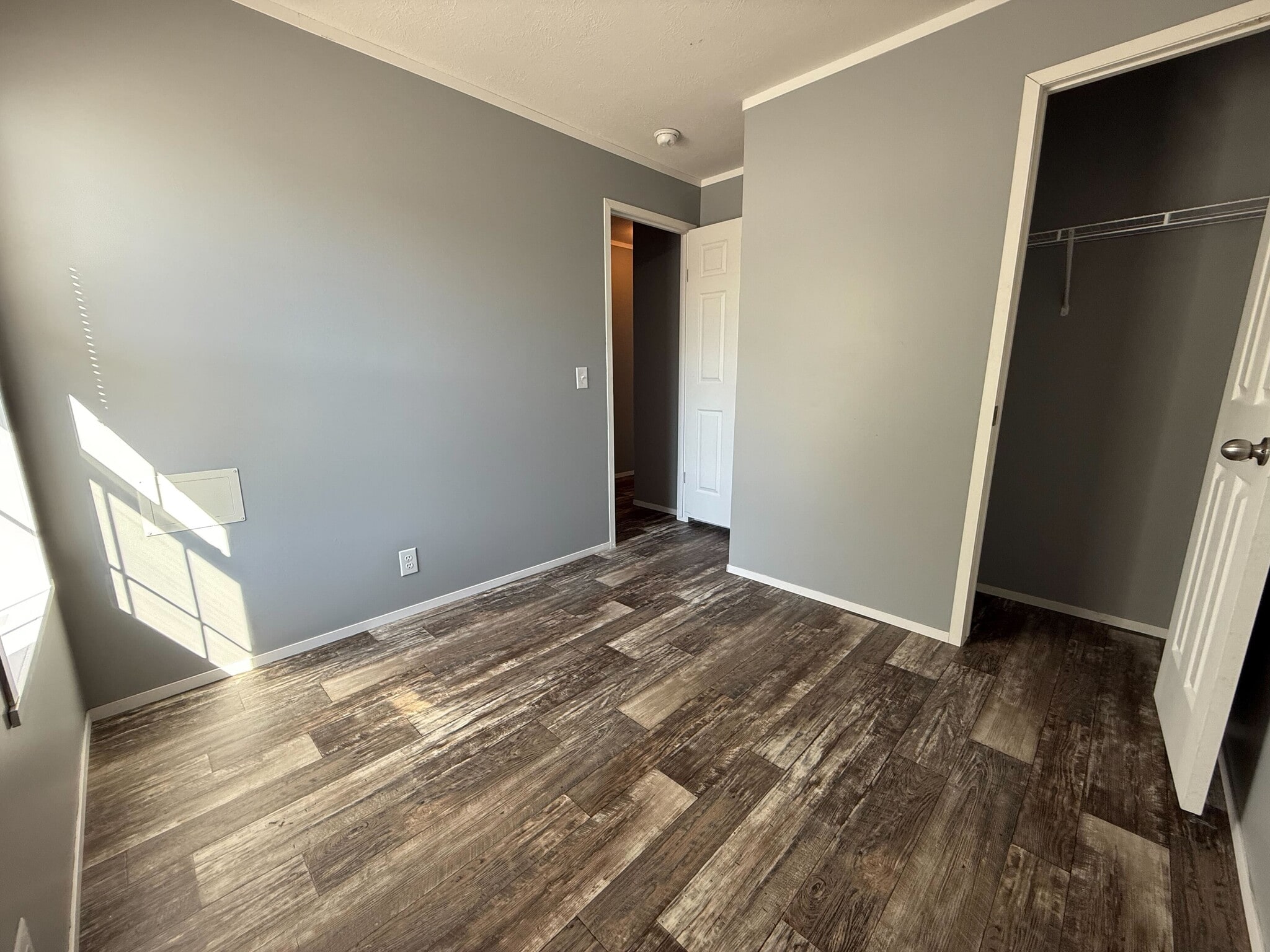 Building Photo - 11853 Cascade Cir