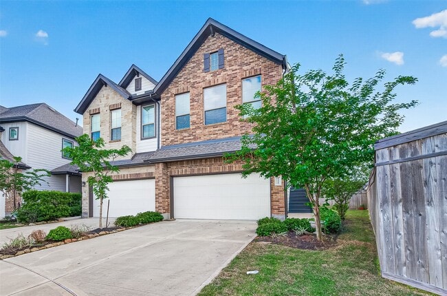 Building Photo - 9442 Starlight Oak Dr