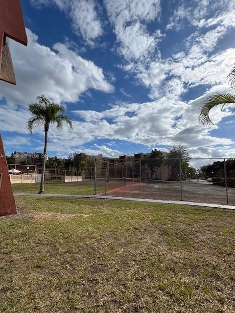 Building Photo - 13701 Kendale Lakes Cir