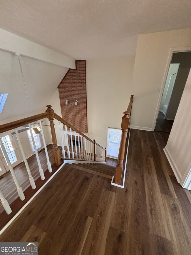 Building Photo - 2972 Hampton Pl