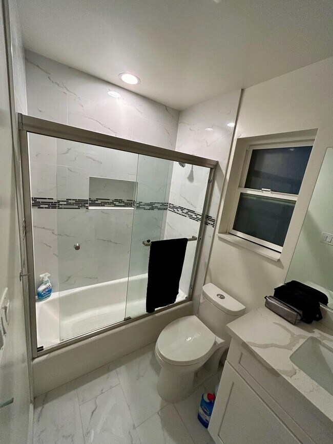 Bathroom - 7011 Jumilla Ave