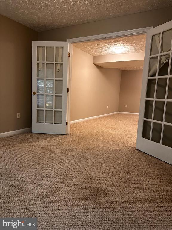 Building Photo - 2722 Thornbrook Ct
