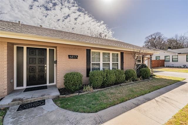 Building Photo - 6817 Fortune Rd