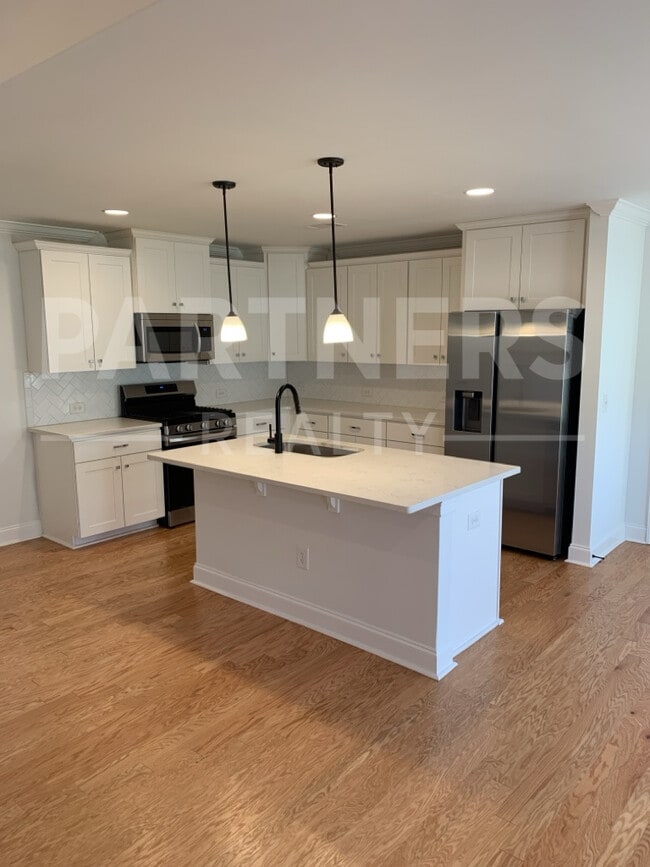 Building Photo - 5812 Blevins Cir