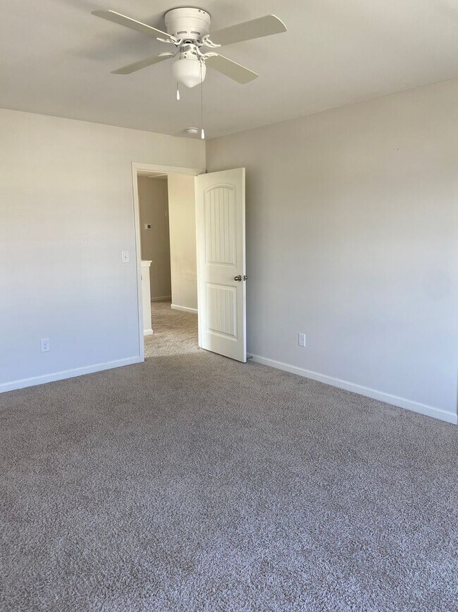 Building Photo - New For Rent in Springville!