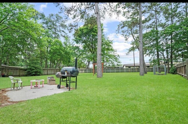 Building Photo - 22223 Spring Gate Dr